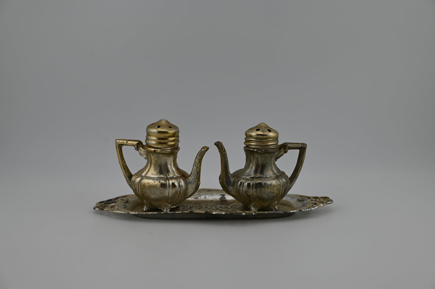 Vintage 1960s New Mexico Salt & Pepper Shakers Teapots, Made in Japan