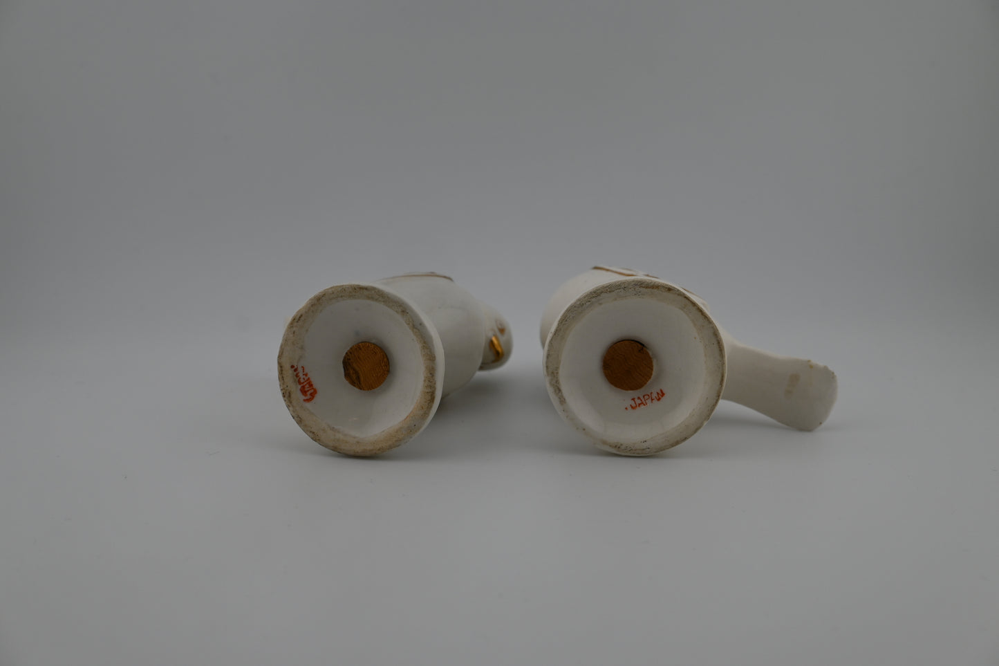 Vintage 1950s Love Birds Salt & Pepper Shakers – Ceramic Birds with Gold Trim, Made in Japan