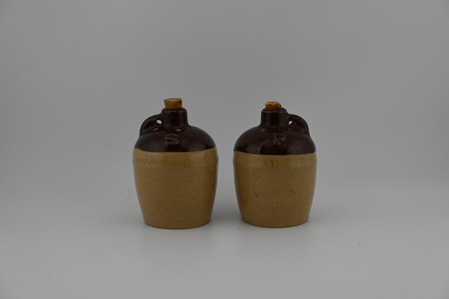 Vintage 1960s Salt And Pepper Shakers Corked Jug Brown/Tan