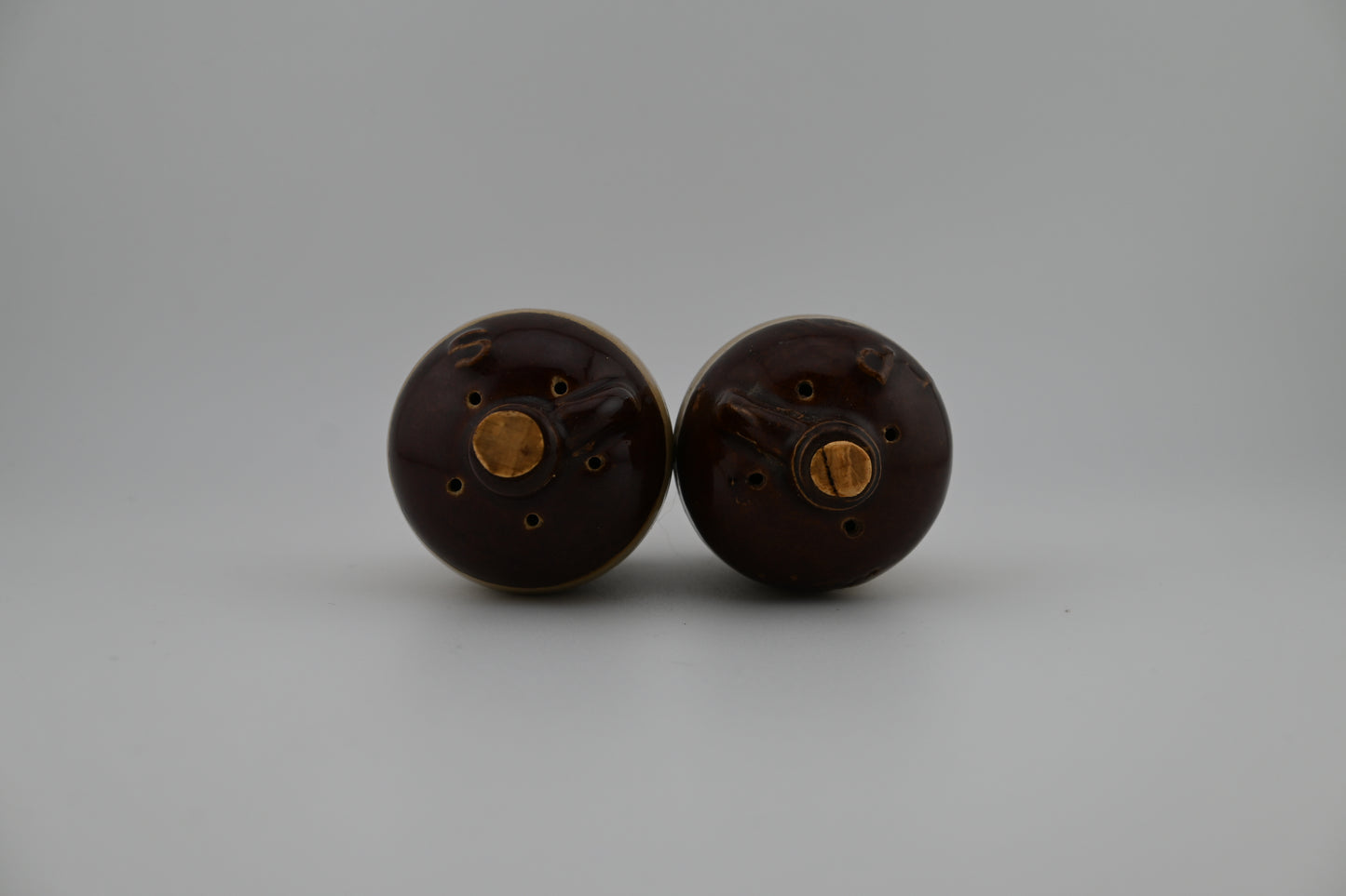Vintage 1960s Salt And Pepper Shakers Corked Jug Brown/Tan