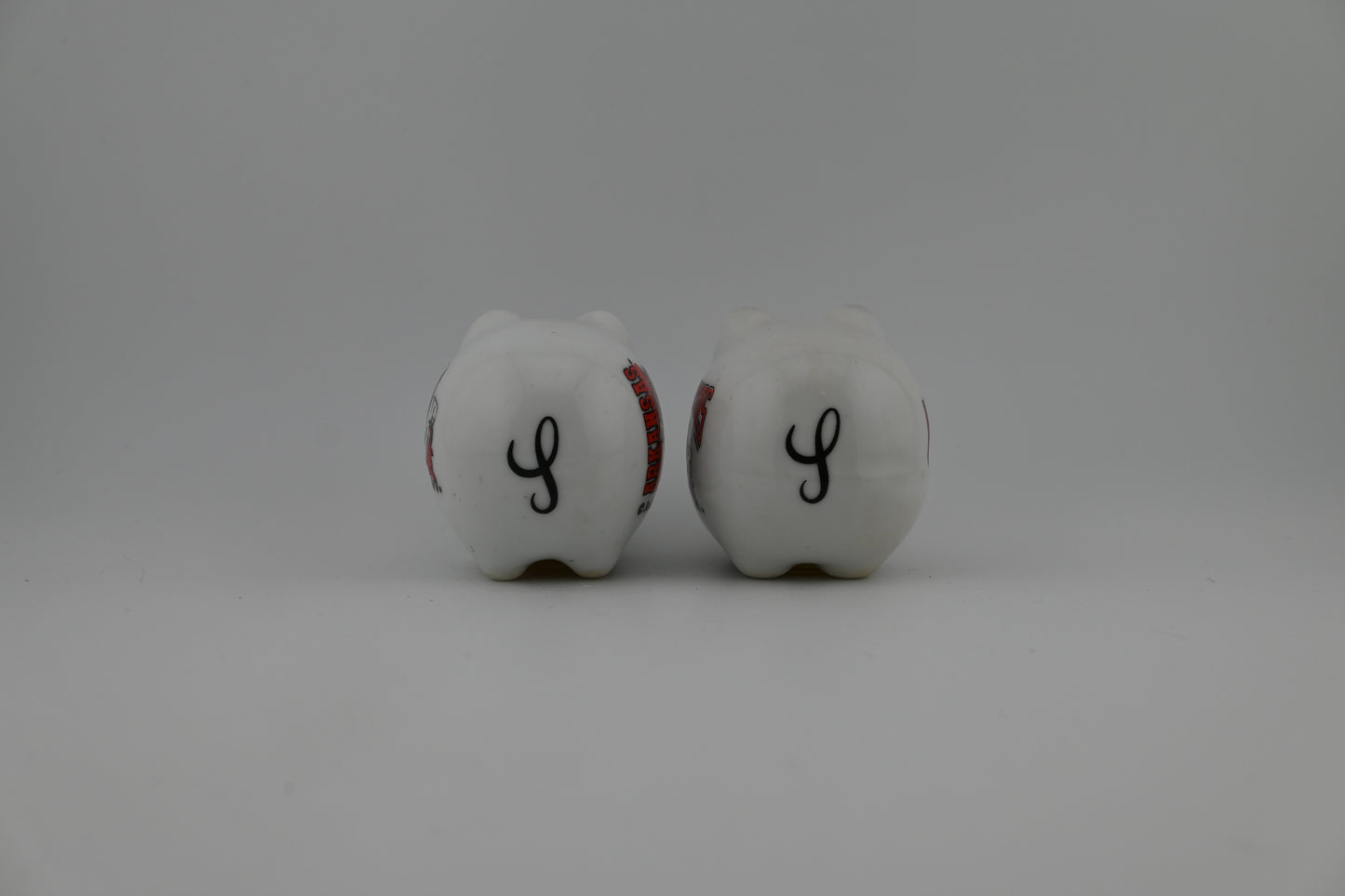 Arkansas Razorbacks Vintage Mini Salt and Pepper Shakers