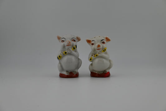 Vintage 1950sCeramic Pig Salt and Pepper Shaker Set – Made in Japan