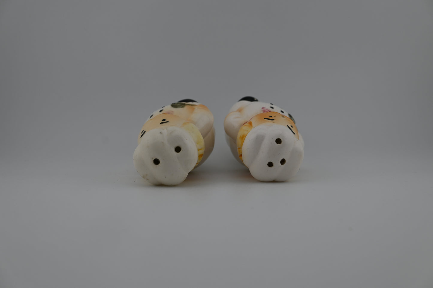 Vintage Chef’s Duo Salt & Pepper Shaker Set - Classic Culinary Charm