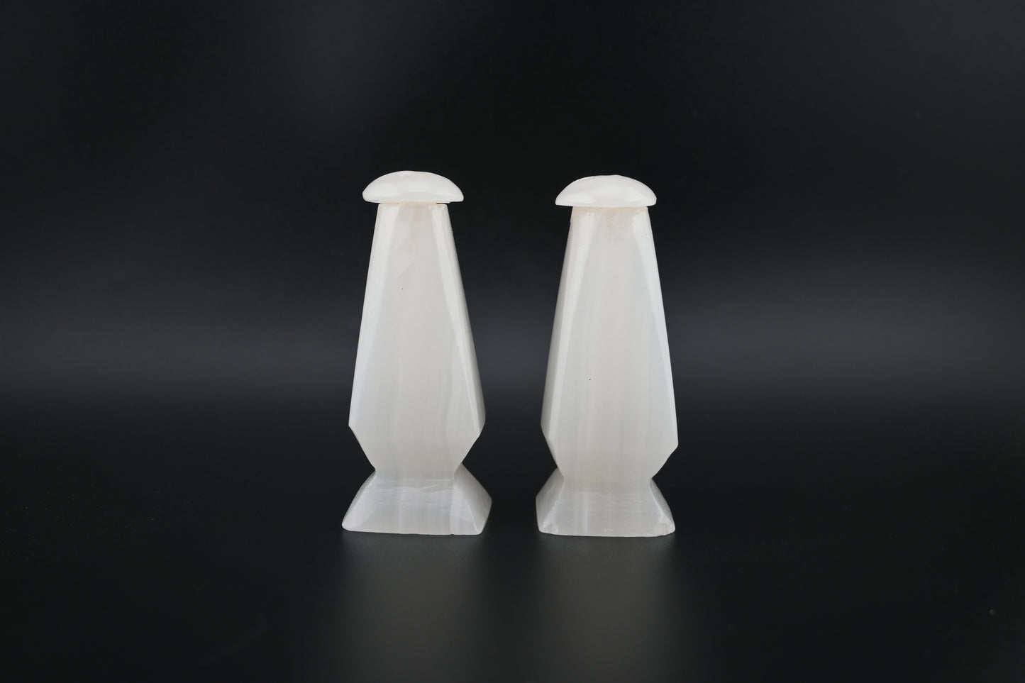 Vintage White Onyx Salt & Pepper Shaker Set - Elegant Stoneware
