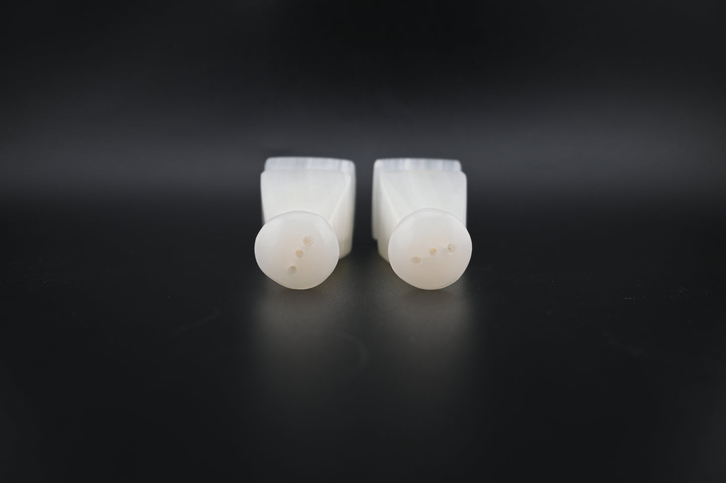 Vintage White Onyx Salt & Pepper Shaker Set - Elegant Stoneware