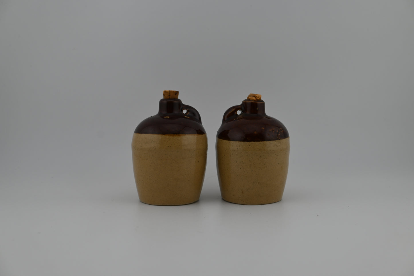 Vintage 1960s Salt And Pepper Shakers Corked Jug Brown/Tan