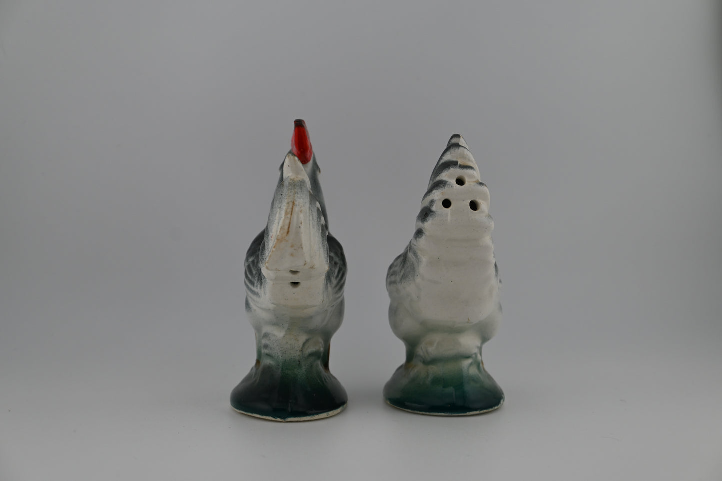 Vintage 1950s Plymouth Rock Roosters Ceramic Salt and Pepper Shakers Set – Made in Japan