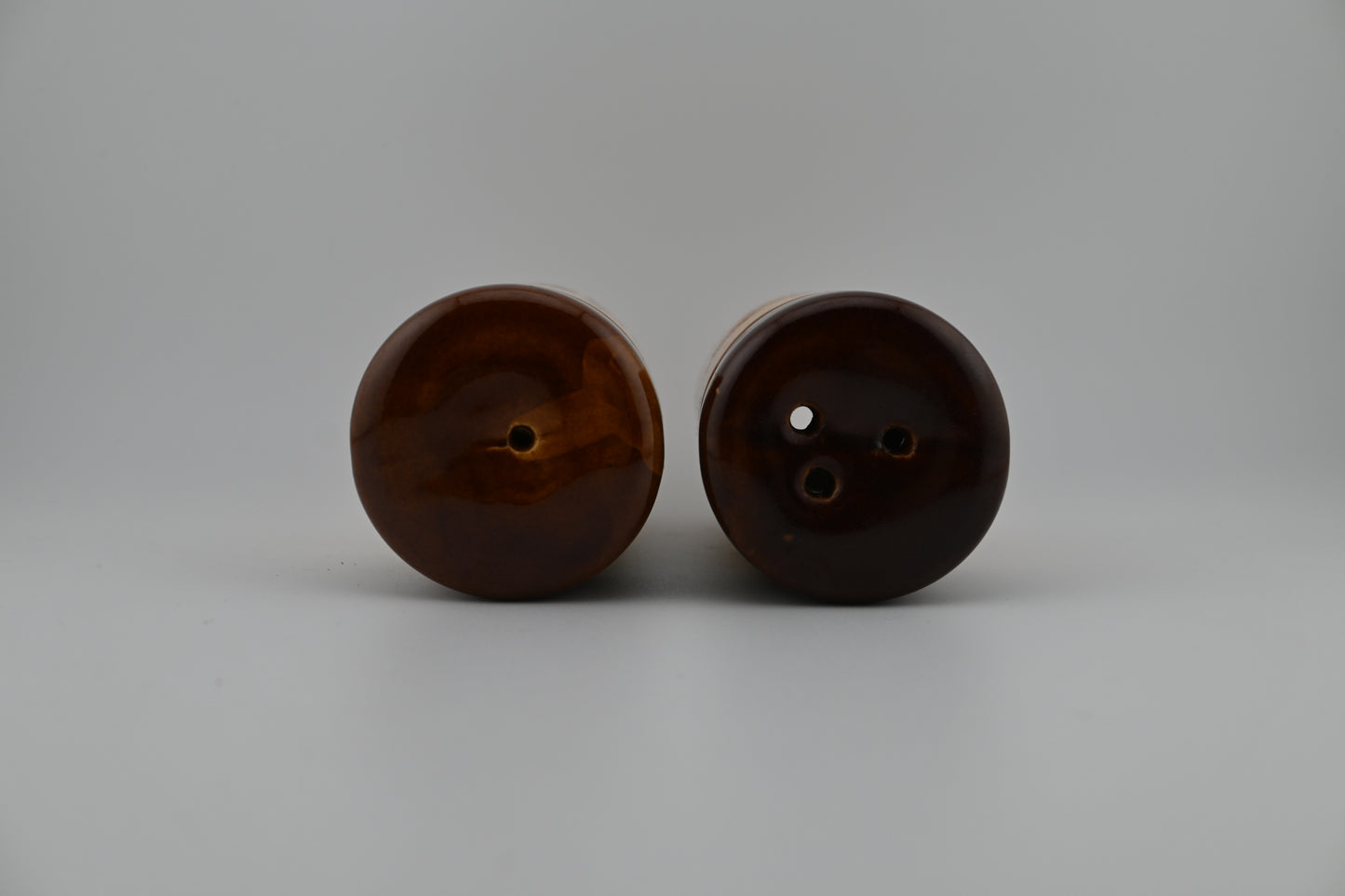 Vintage Buckwheat Stoneware Salt & Pepper Shaker Set - Brown & Tan